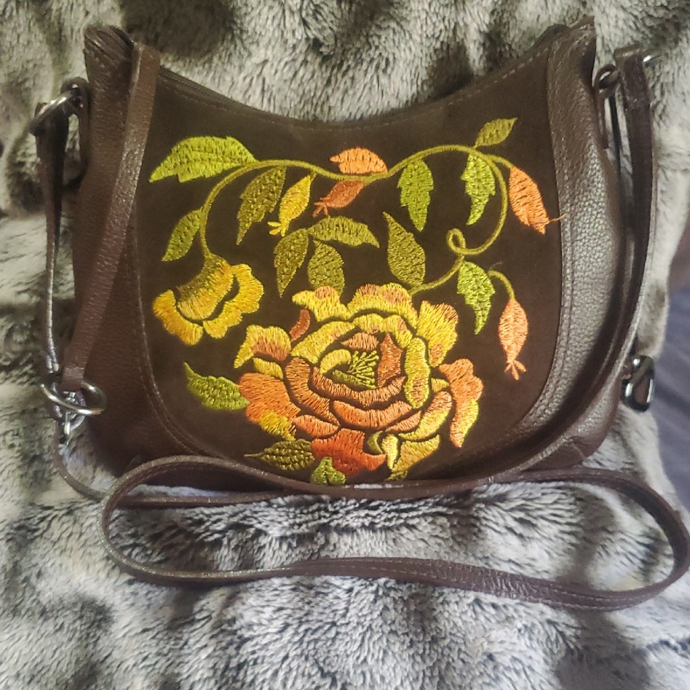 Sharif Studio Leather Brown Embroidered Floral Crossbody Bag - Picture 5 of 14